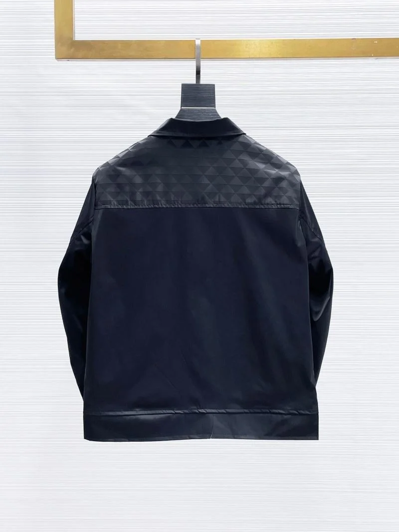 SmartChoice Prada Outwear 167301
