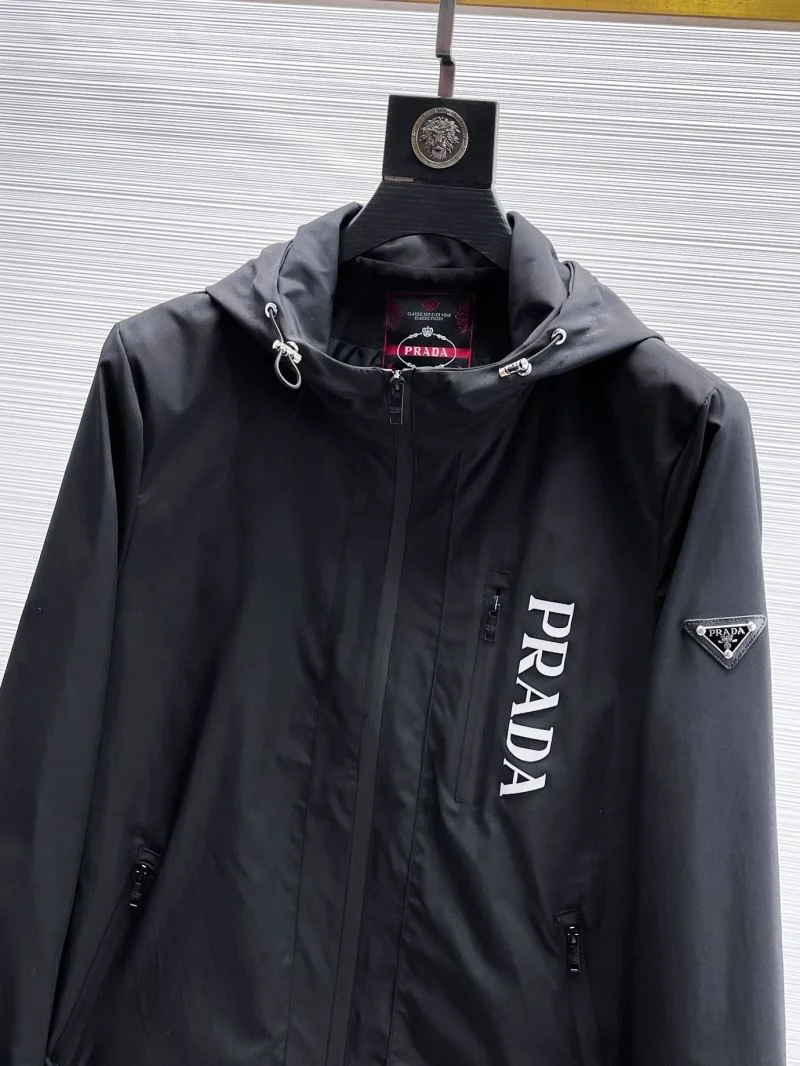 Youthful Prada Outwear 167244