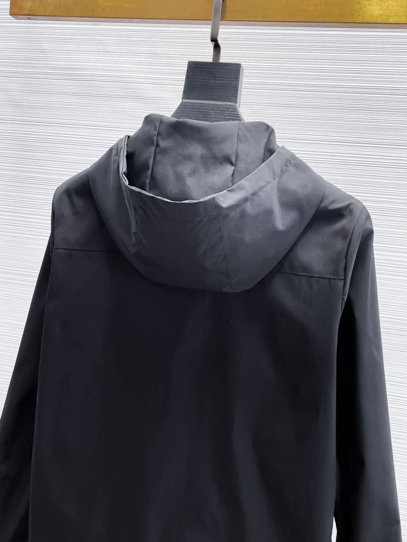 Youthful Prada Outwear 167244