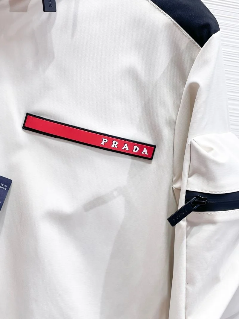 Minimalist Prada Outwear 167243