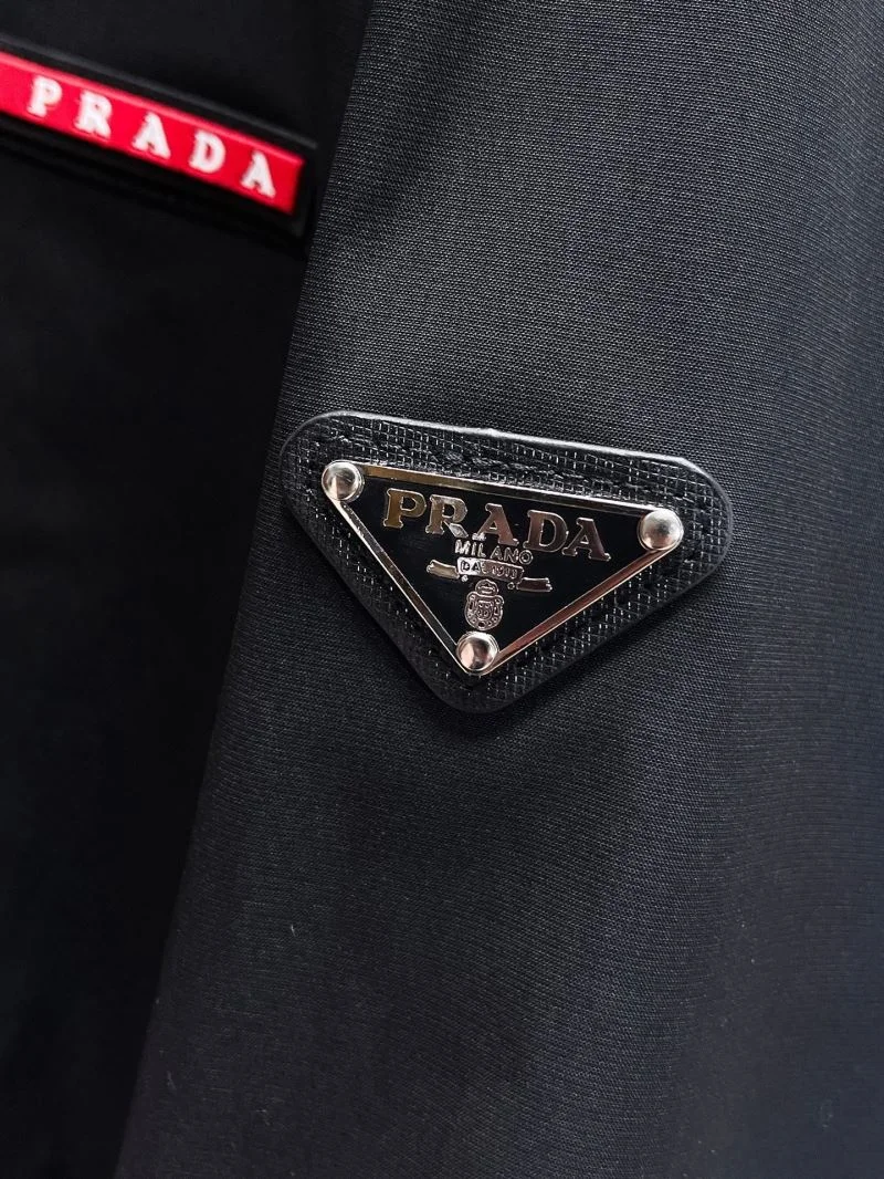 Minimalist Prada Outwear 167238