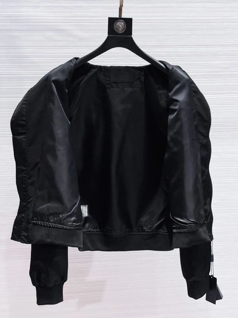 Sporty Prada Outwear 167227