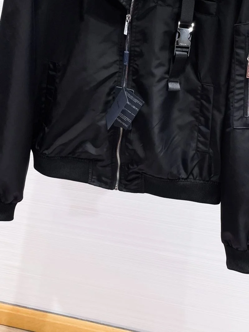 Sporty Prada Outwear 167227