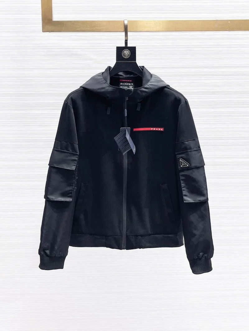 Stretchable Prada Outwear 167230