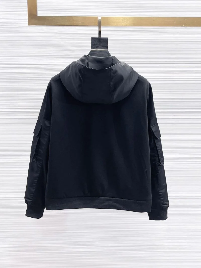 Stretchable Prada Outwear 167230