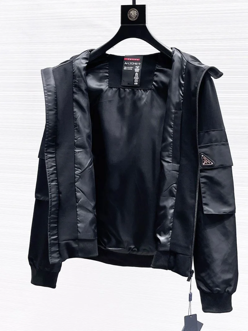 Stretchable Prada Outwear 167230