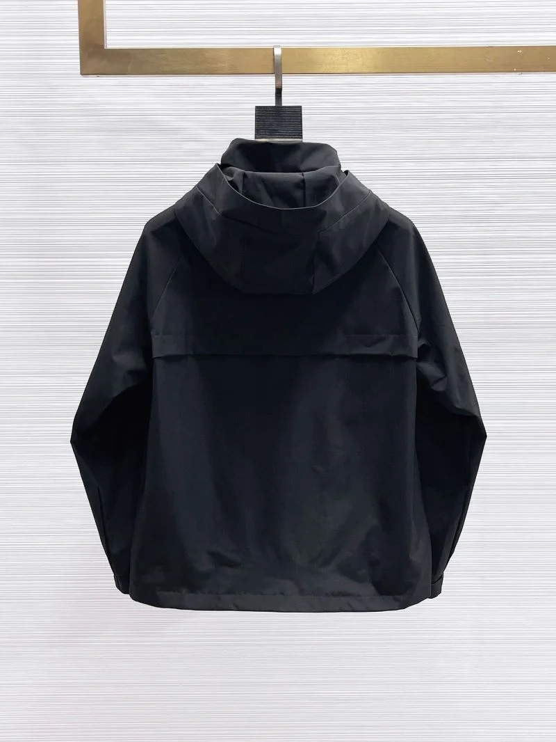 Versatile Prada Outwear 167229