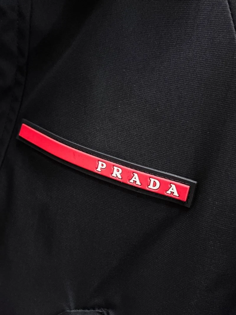 Versatile Prada Outwear 167229
