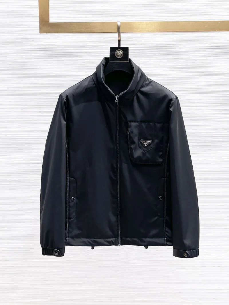 Prada Outwear TimelessDesign 167236