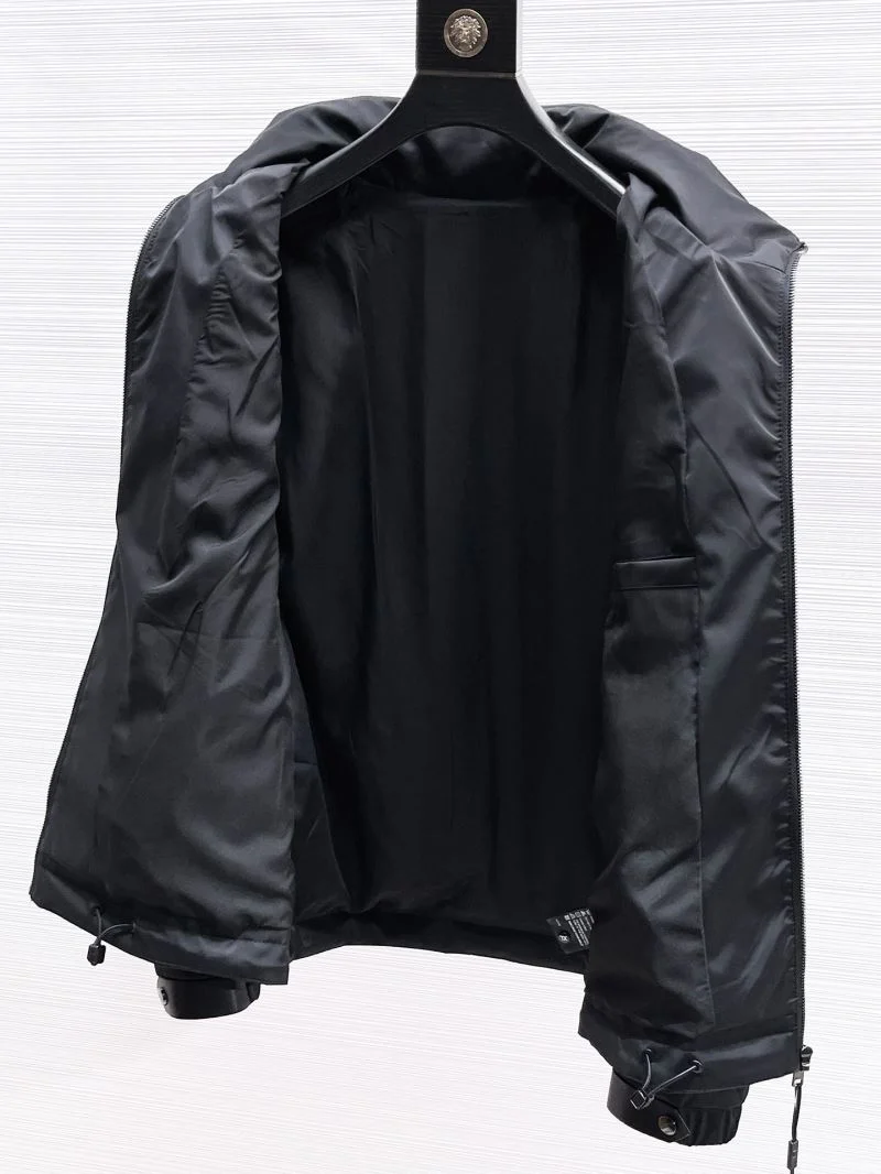 Prada Outwear TimelessDesign 167236