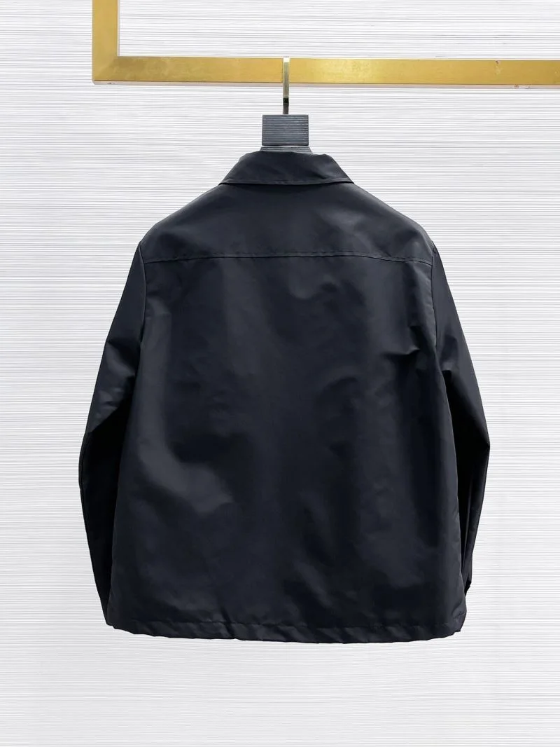 Timeless Prada Outwear 167235