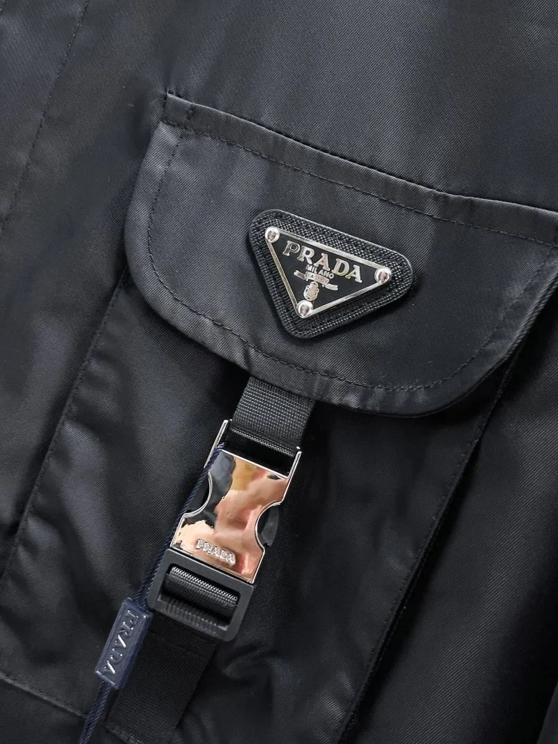 Stylish Prada Outwear 167216