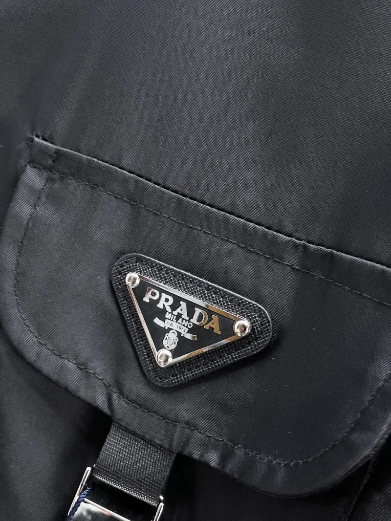 Stylish Prada Outwear 167216