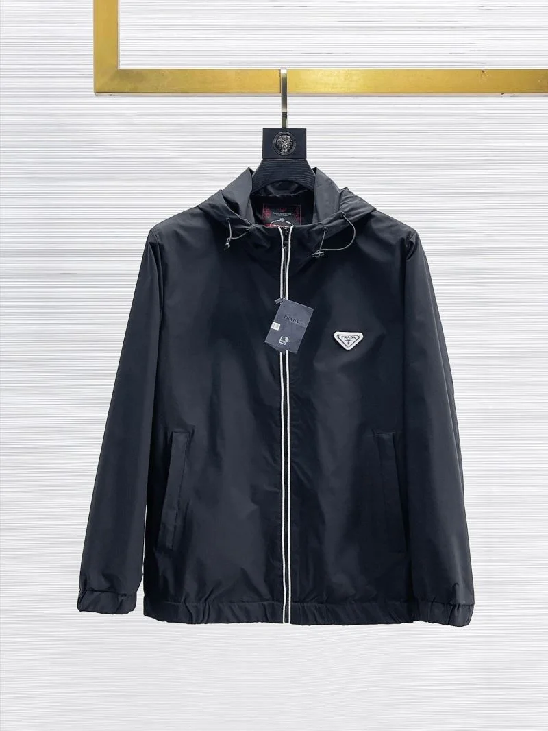 Versatile Prada Outwear 167208