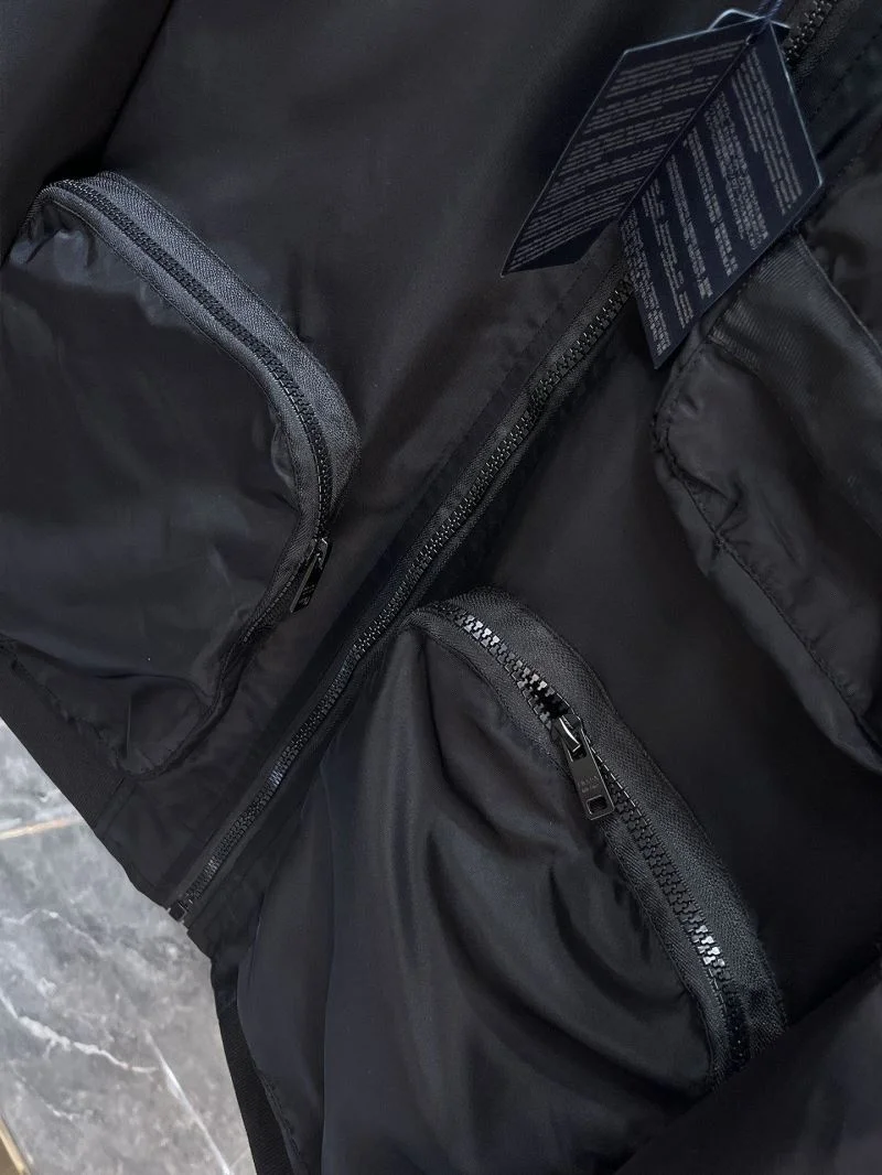 Prada Outwear FreshLook 167206