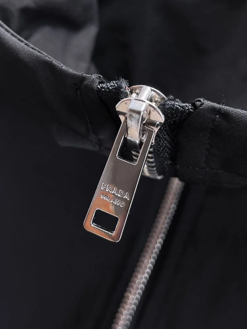 Prada Outwear Sophisticated 167203