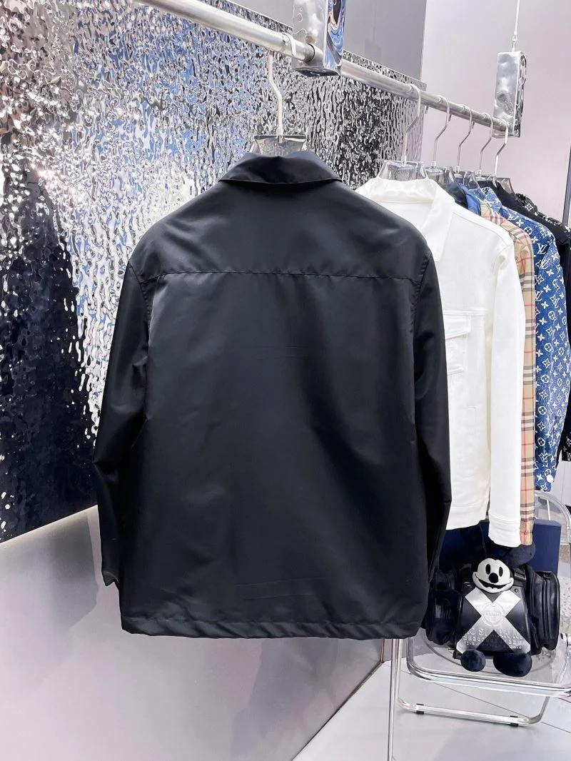 Youthful Prada Outwear 167197