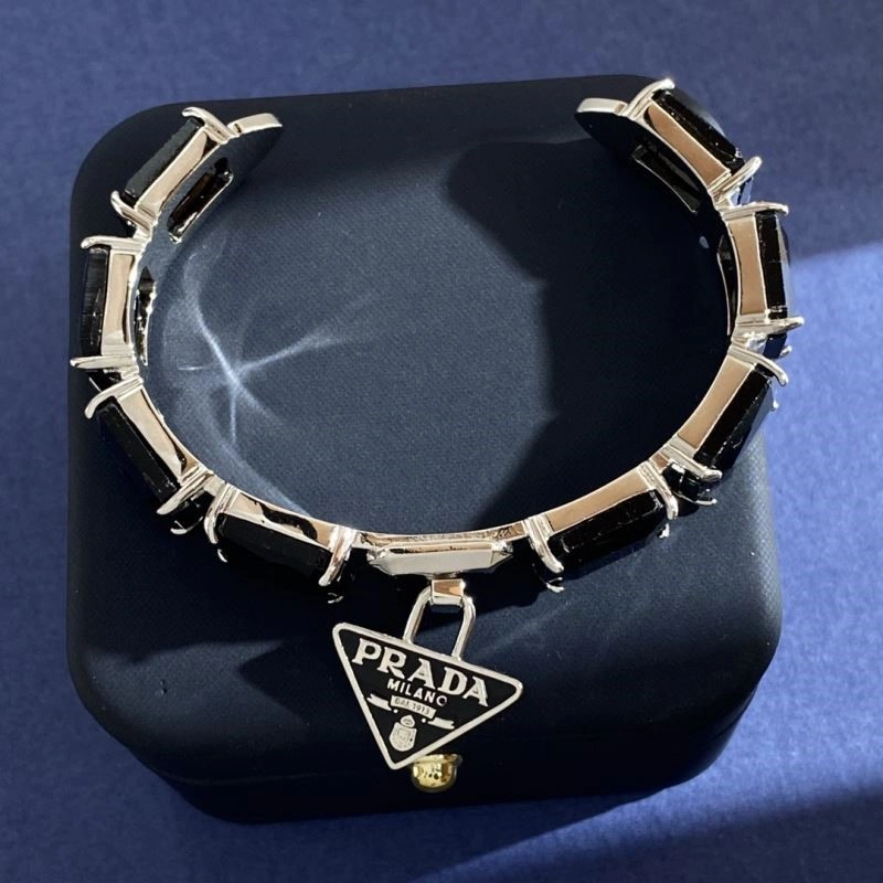 Prada Rings UrbanChic 210441