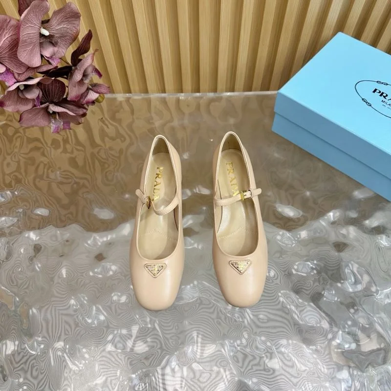 FashionForward Prada Sandals 35058