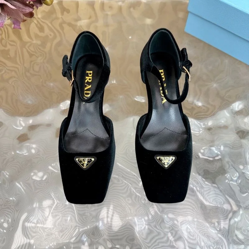 Prada Sandals Durable 35060