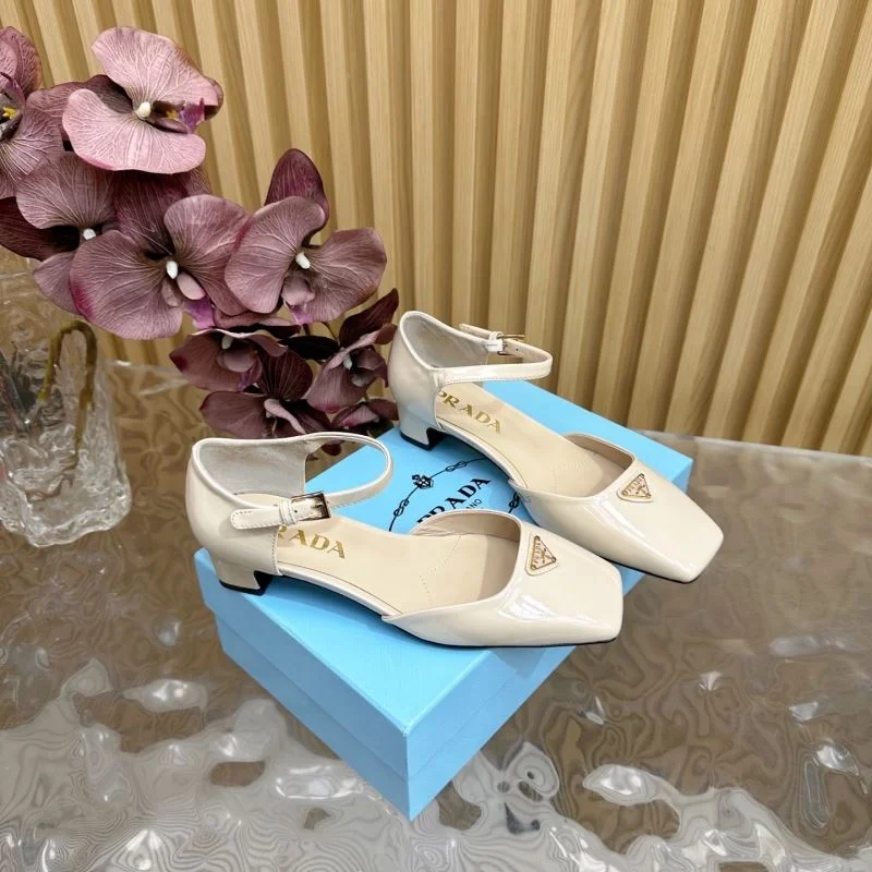 HighPerformance Prada Sandals 35053
