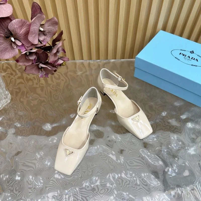 HighPerformance Prada Sandals 35053