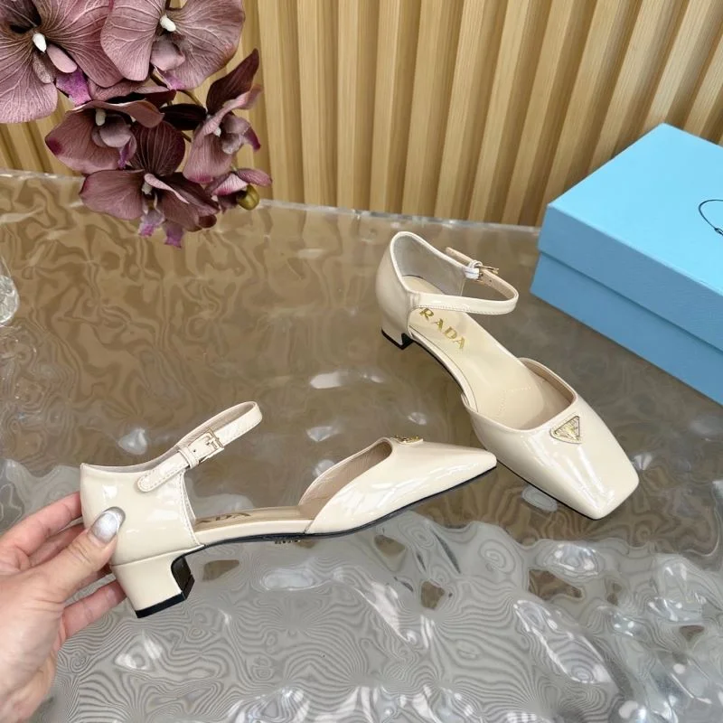 HighPerformance Prada Sandals 35053