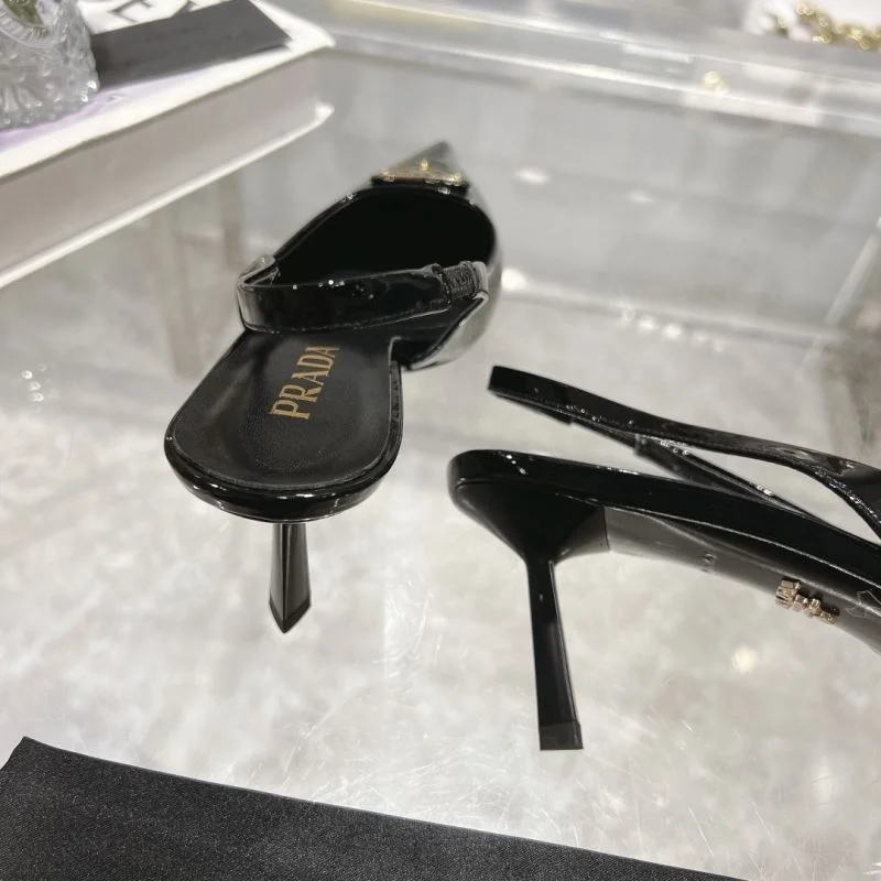 Classic Prada Sandals 35031