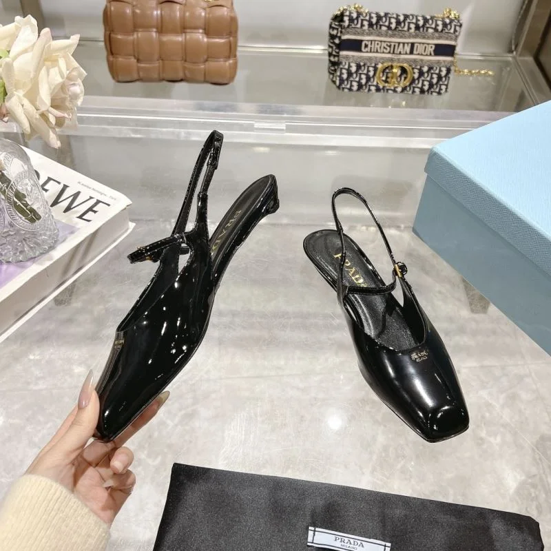 Prada Sandals TimelessDesign 35019
