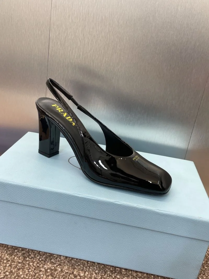 Prada Sandals Elegant 35026
