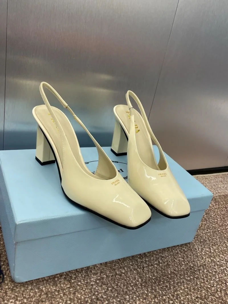 Prada Sandals Elegant 35017
