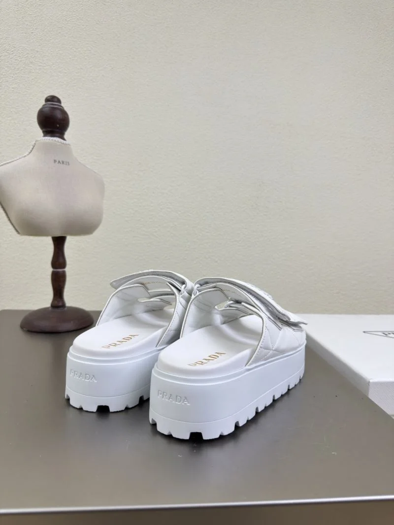FashionForward Prada Sandals 35014