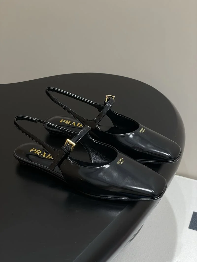 Prada Sandals Versatile 34711