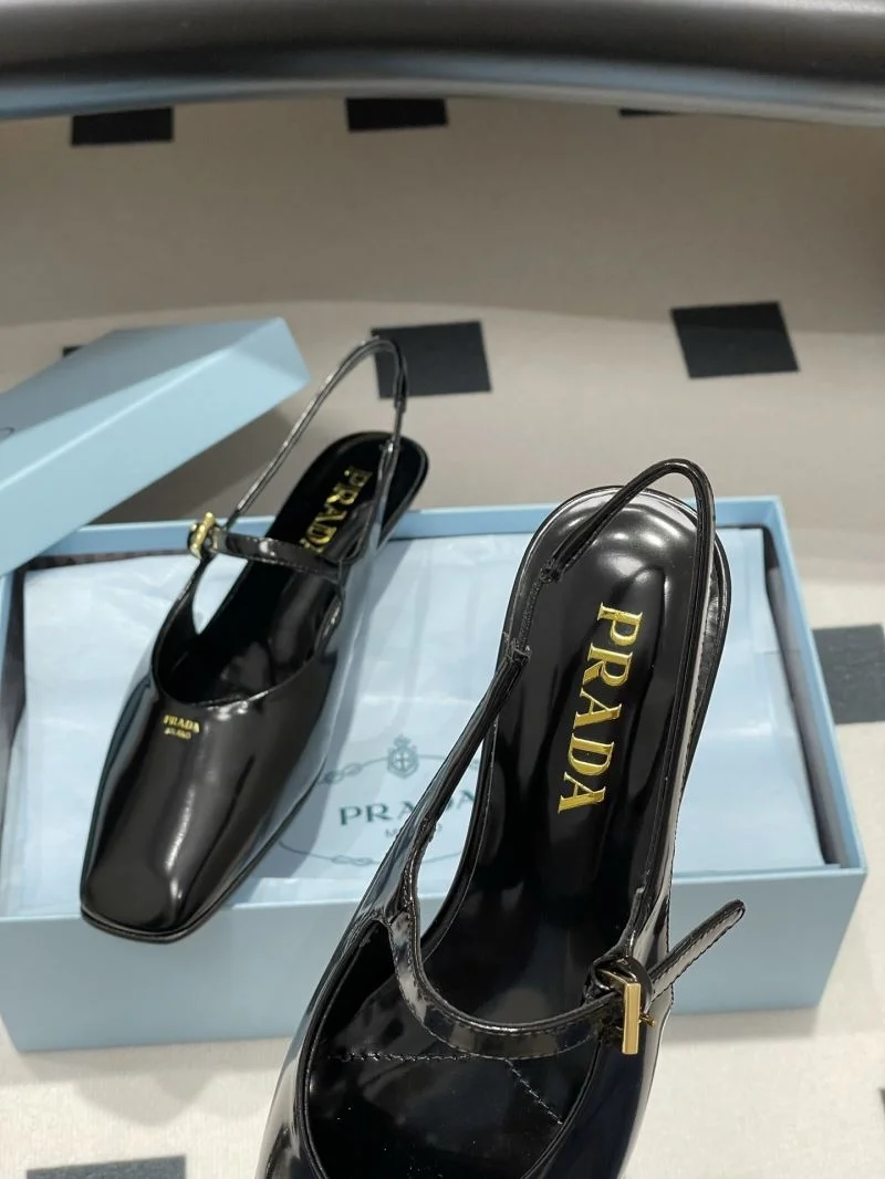 Prada Sandals Versatile 34711
