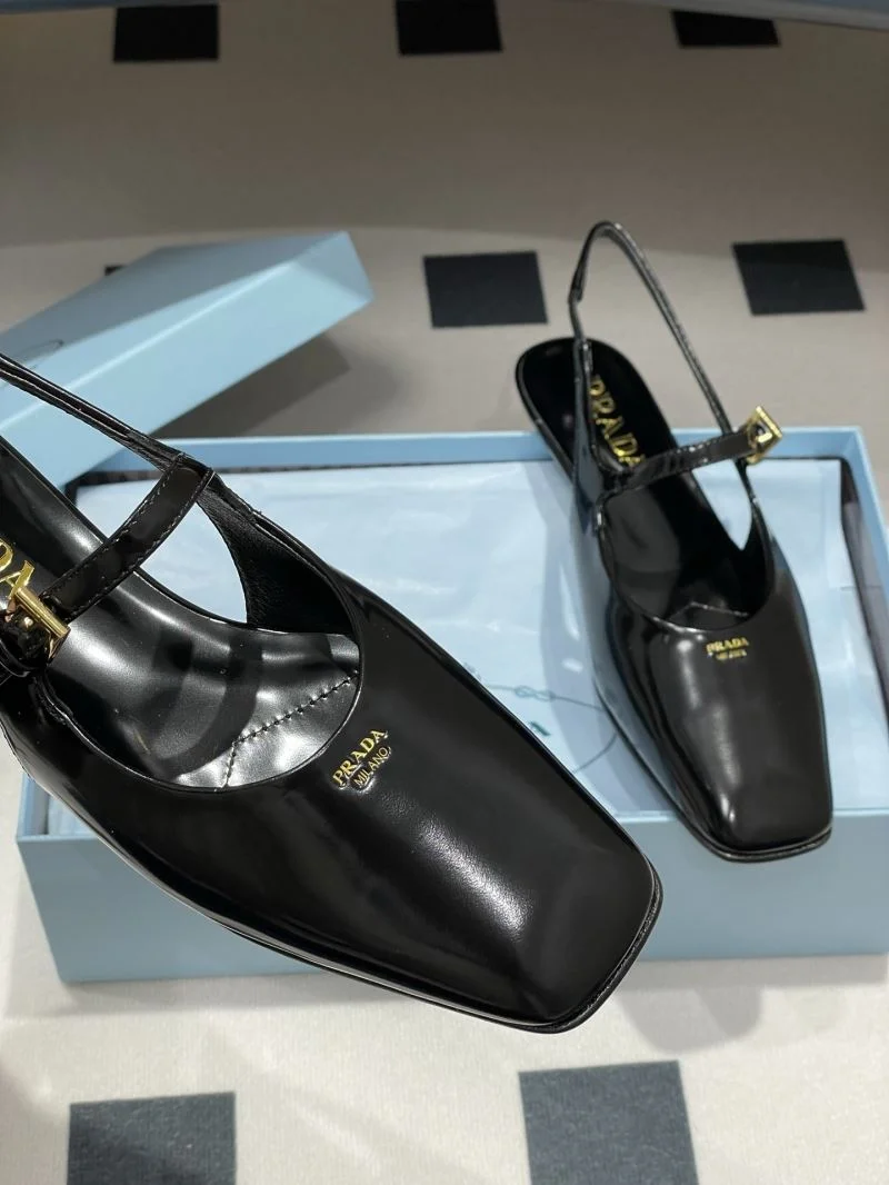Prada Sandals Versatile 34711