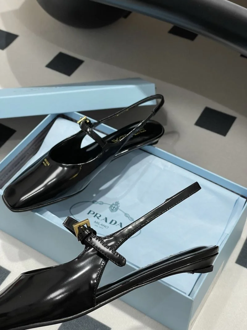 Prada Sandals Versatile 34711