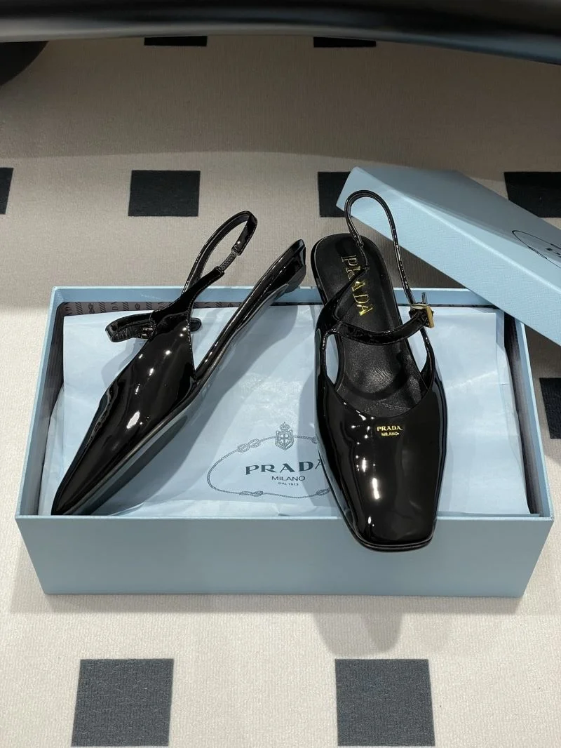 Prada Sandals Unique 34704