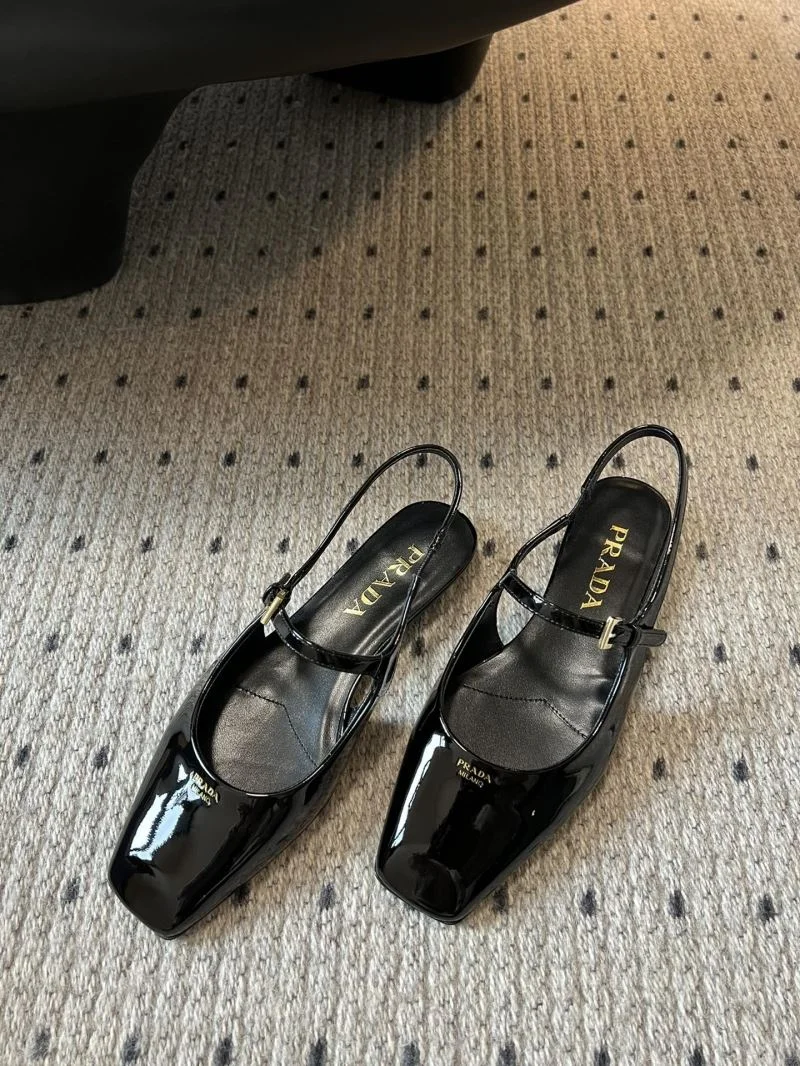 Prada Sandals Youthful 34709