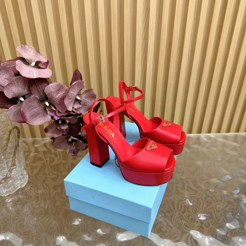 Stylish Prada Sandals 34717