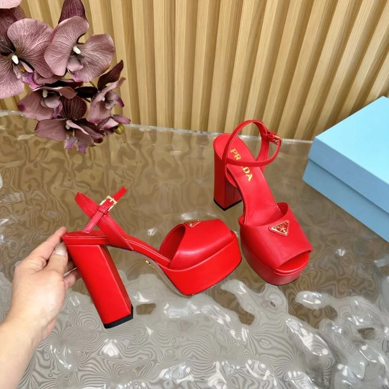 Stylish Prada Sandals 34717