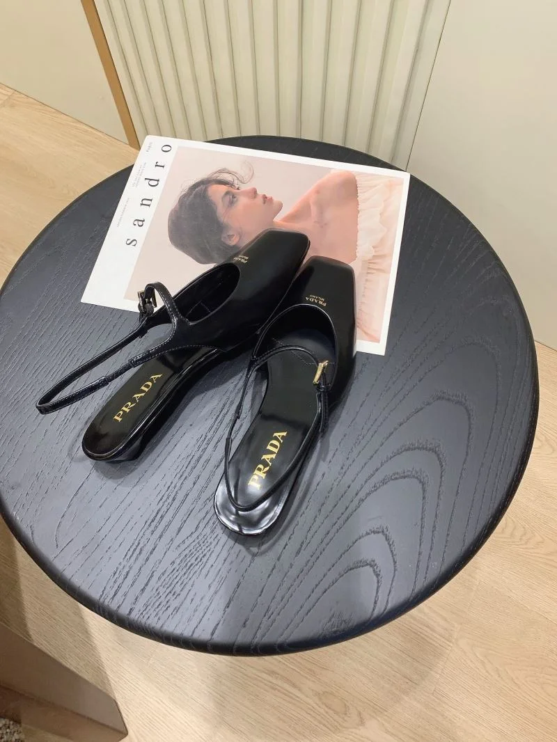 Bold Prada Sandals 34122