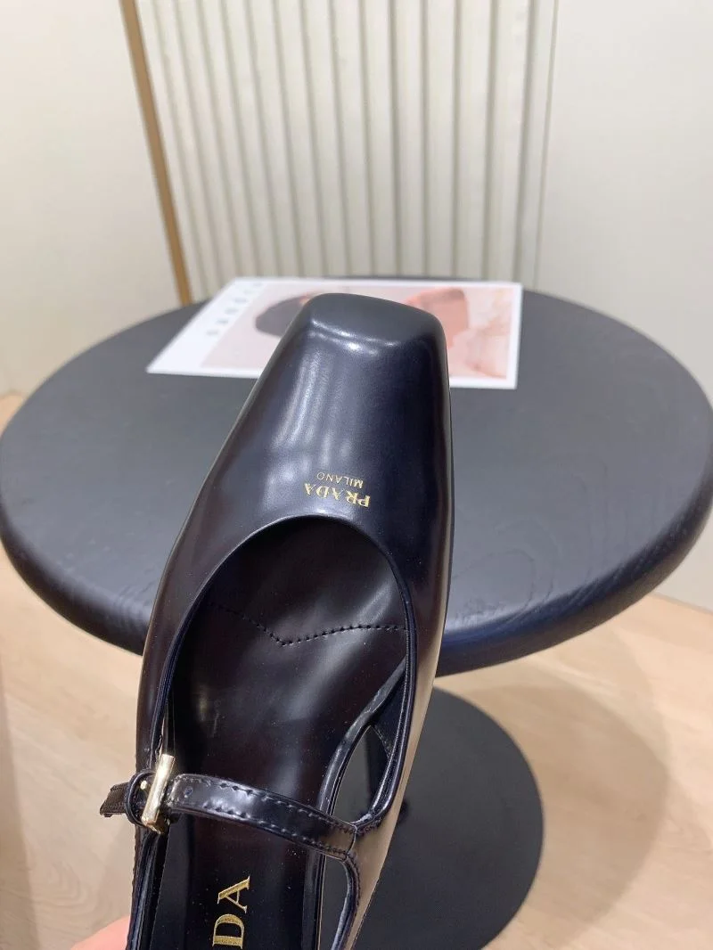 Bold Prada Sandals 34122