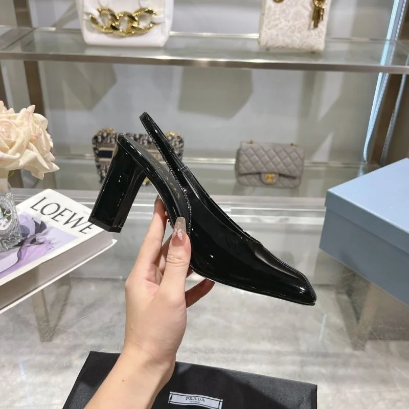 Prada Sandals Breathable 34109