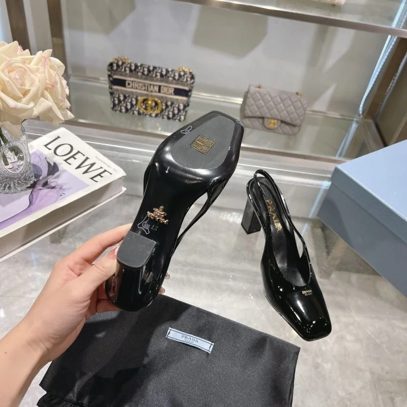 Prada Sandals Breathable 34109