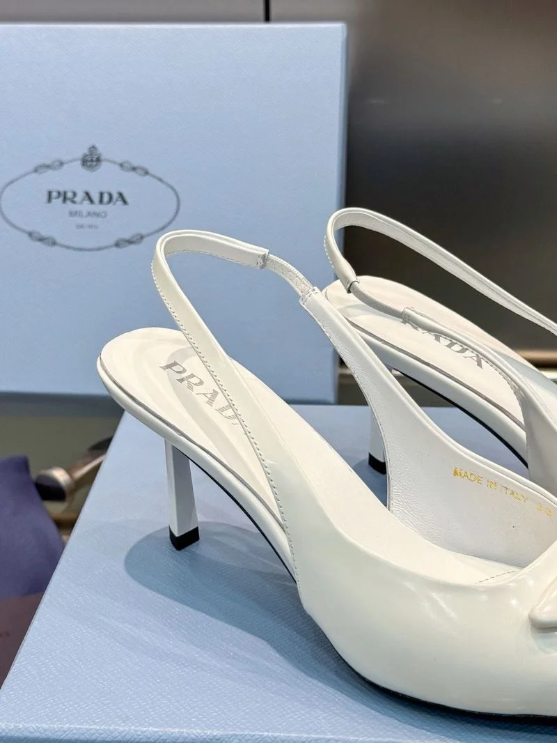 Prada Sandals Bold 34103