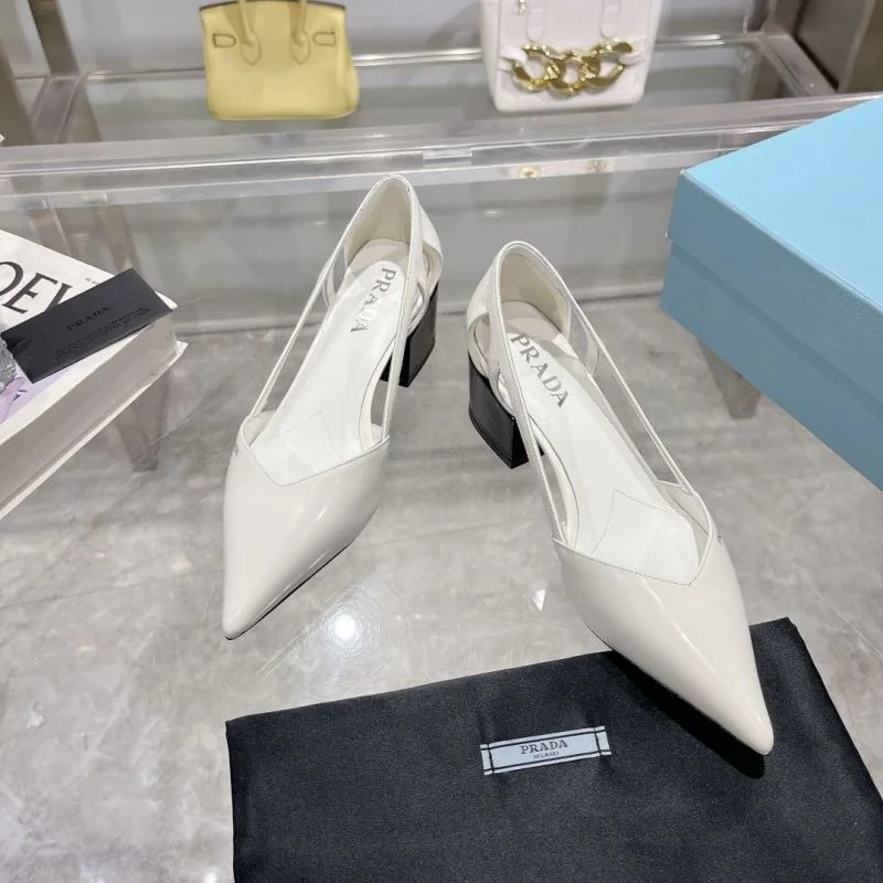 Stylish Prada Sandals 34070