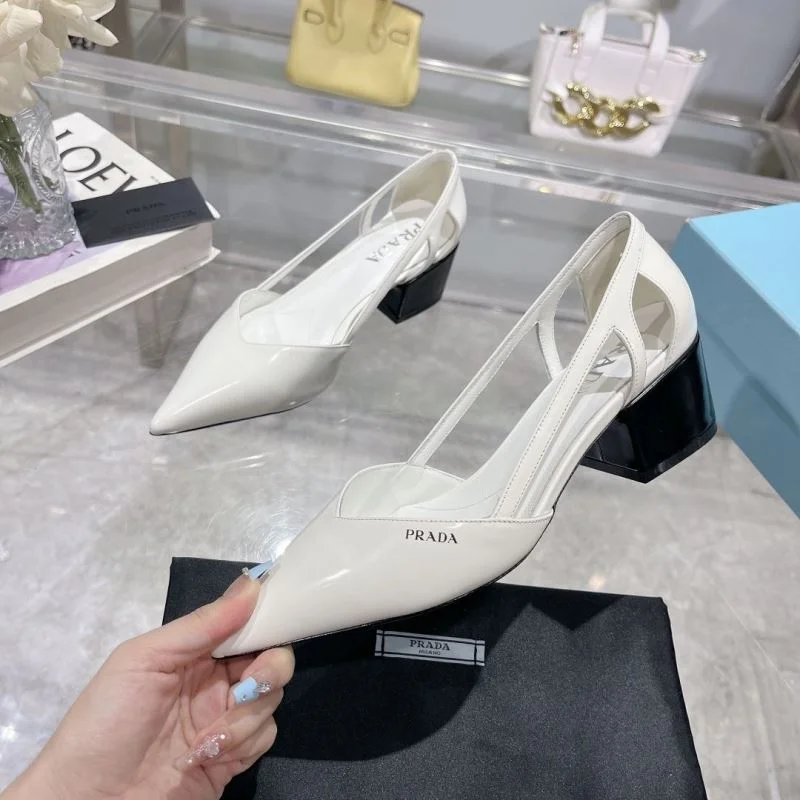 Stylish Prada Sandals 34070