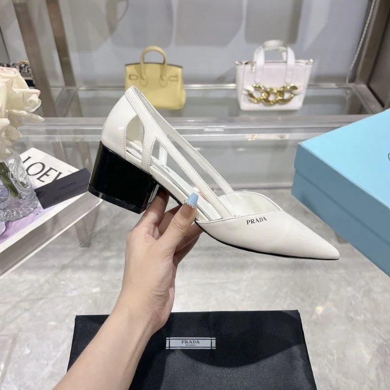 Stylish Prada Sandals 34070