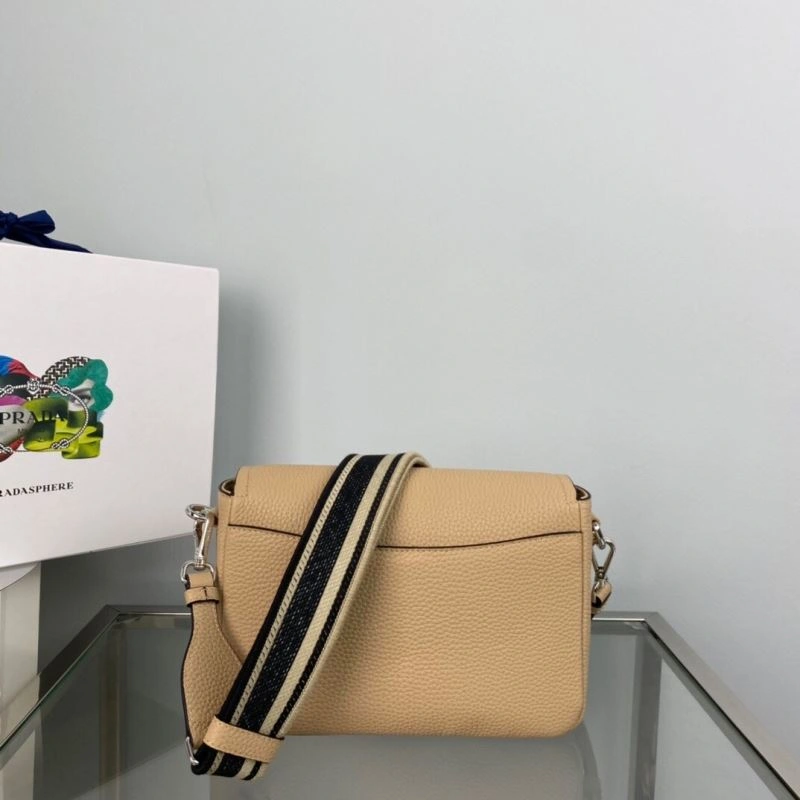 Prada Satchel Bags FreshLook 75126