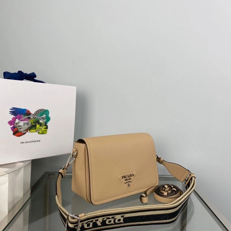 Prada Satchel Bags FreshLook 75126